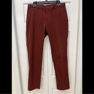 Tommy Hilfiger Men's Maroon Chinos
